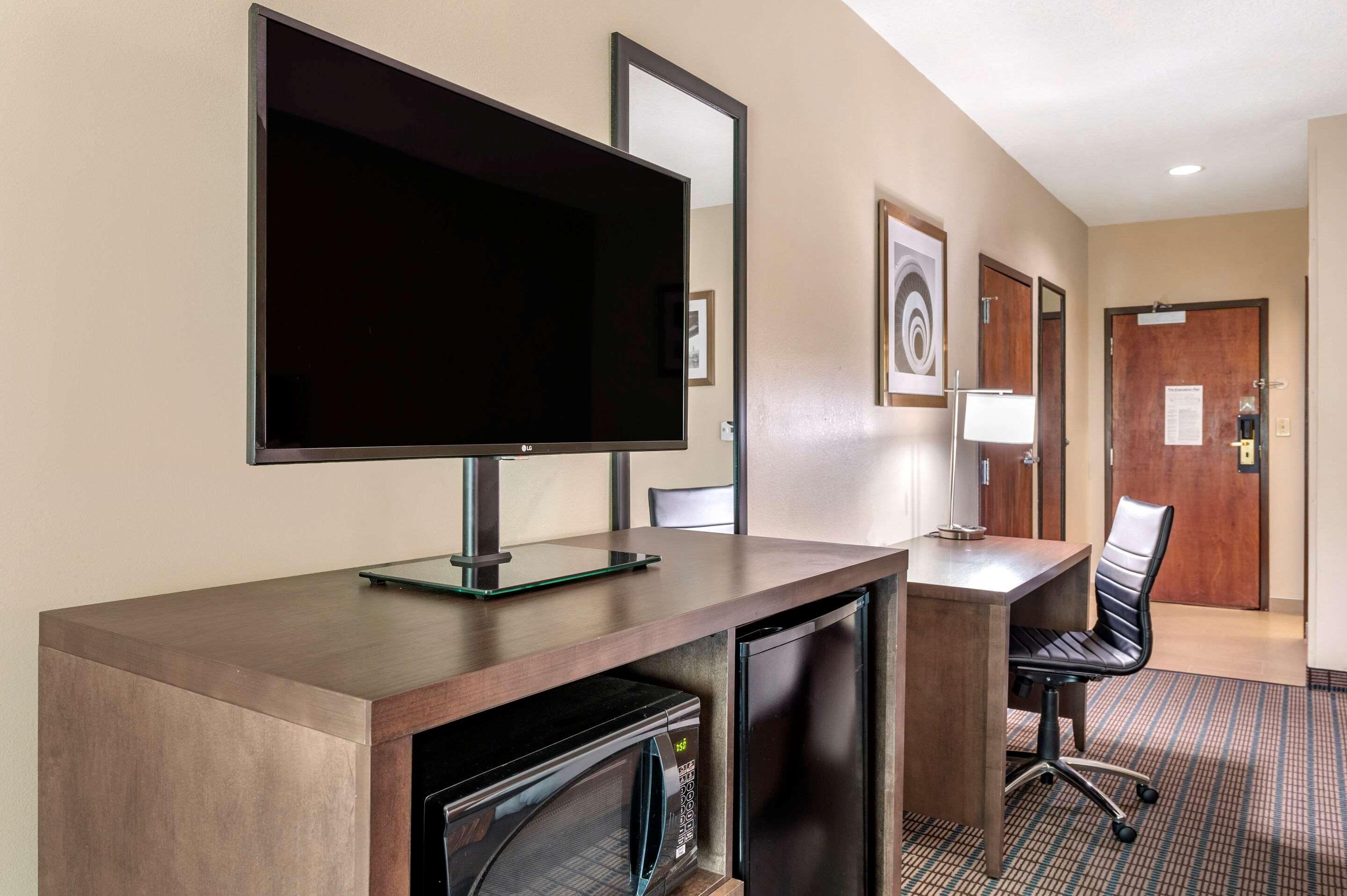 Comfort Inn & Suites Cincinnati Exteriér fotografie