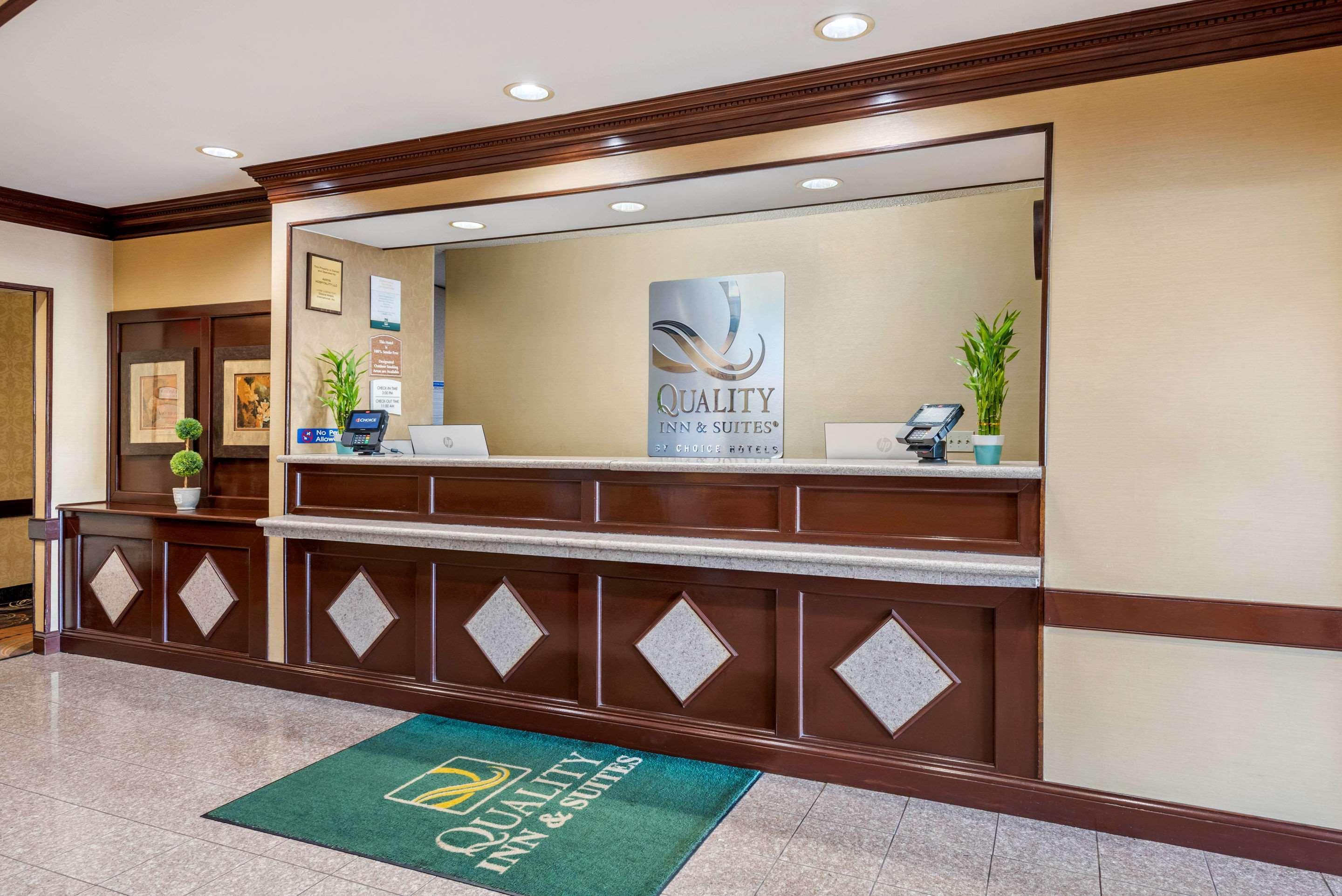 Comfort Inn & Suites Cincinnati Exteriér fotografie