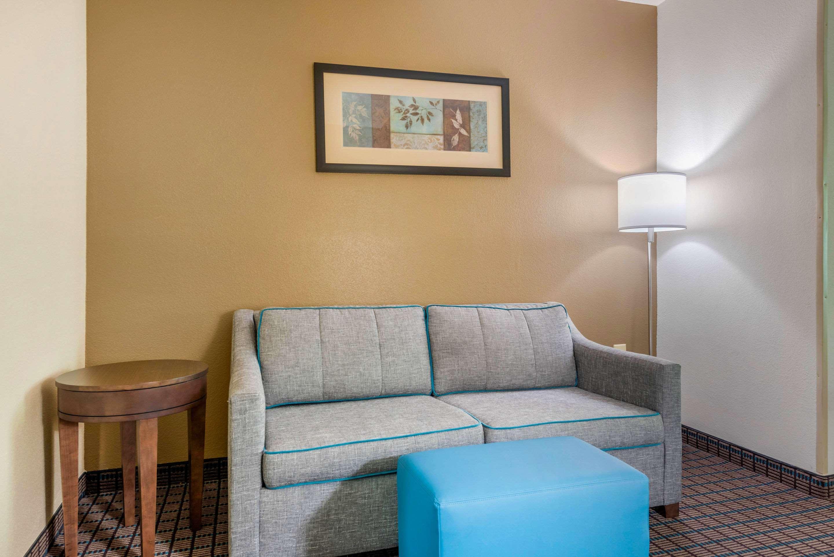 Comfort Inn & Suites Cincinnati Exteriér fotografie