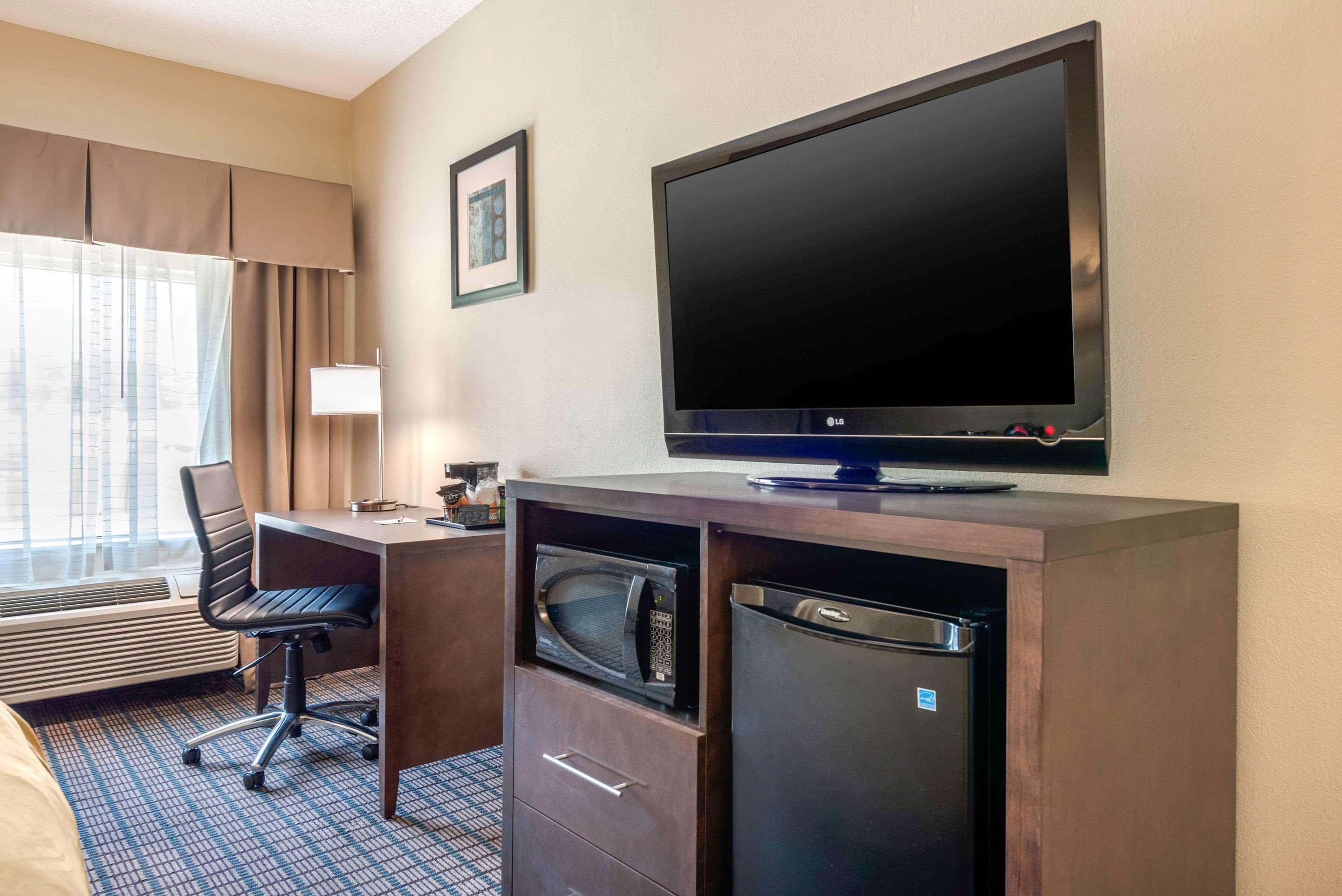 Comfort Inn & Suites Cincinnati Exteriér fotografie