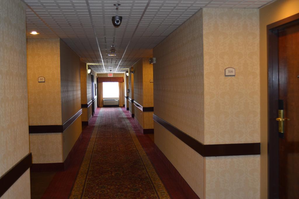 Comfort Inn & Suites Cincinnati Exteriér fotografie