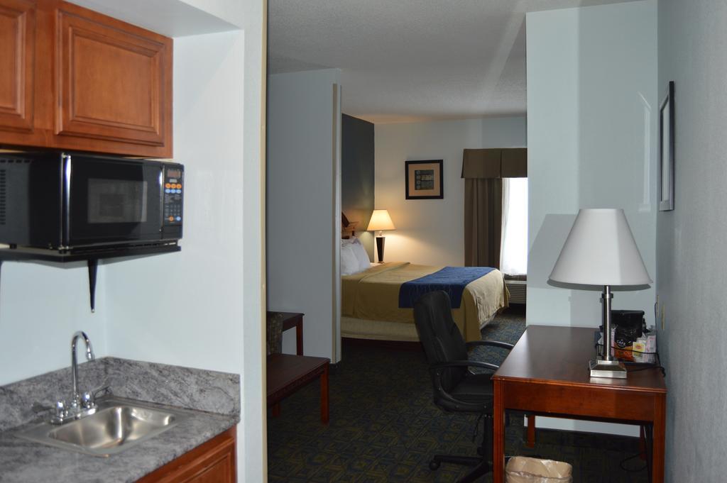 Comfort Inn & Suites Cincinnati Exteriér fotografie