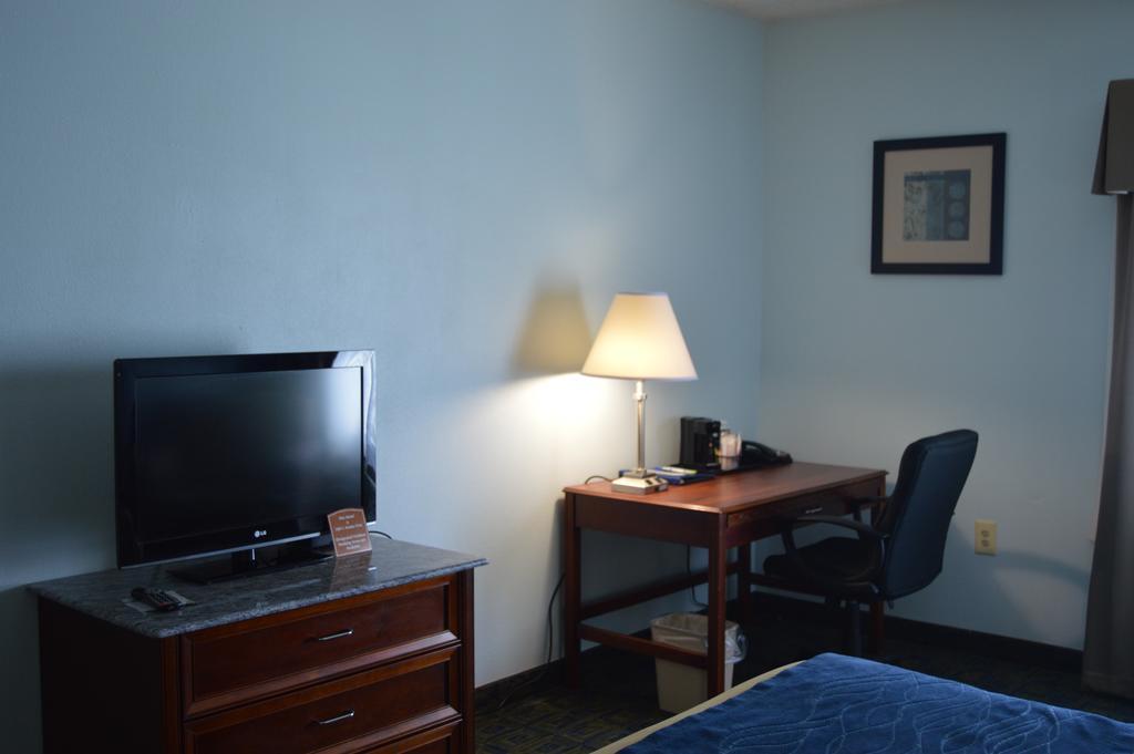 Comfort Inn & Suites Cincinnati Pokoj fotografie