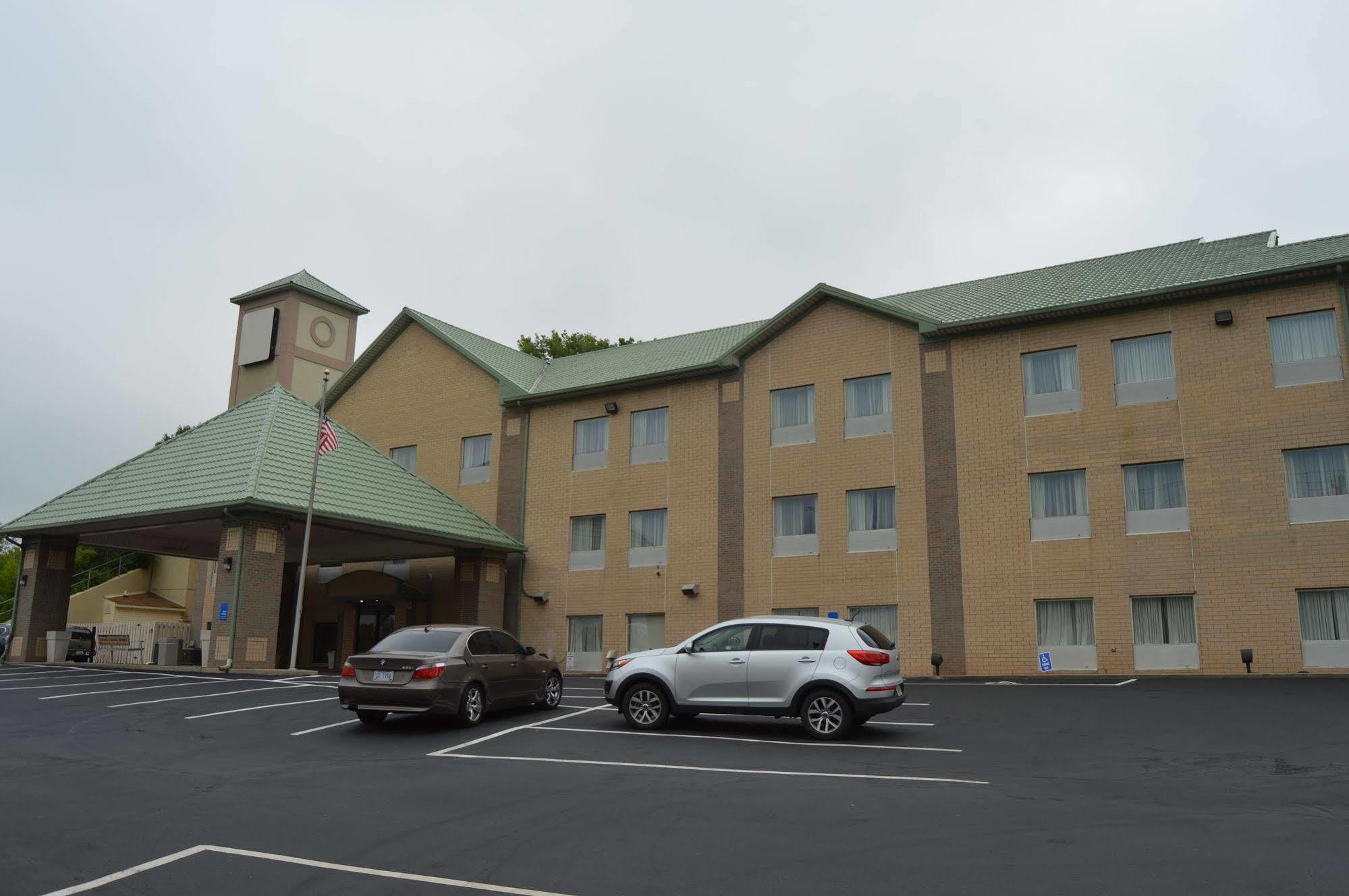 Comfort Inn & Suites Cincinnati Exteriér fotografie